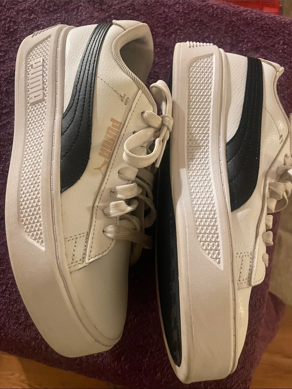 Puma White Low-Top Sneakers with Black Formstripe